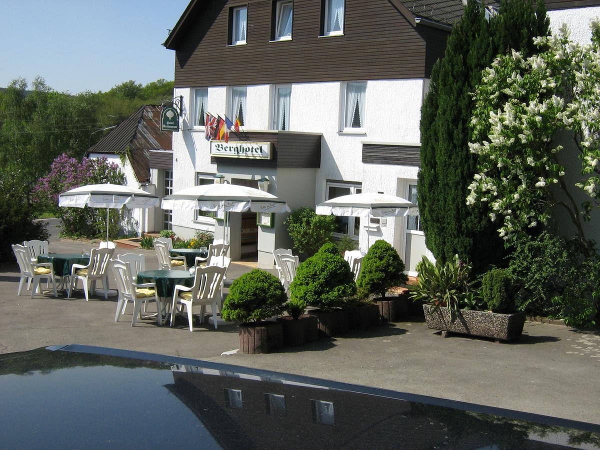 Berghotel Holzerath Exterior foto